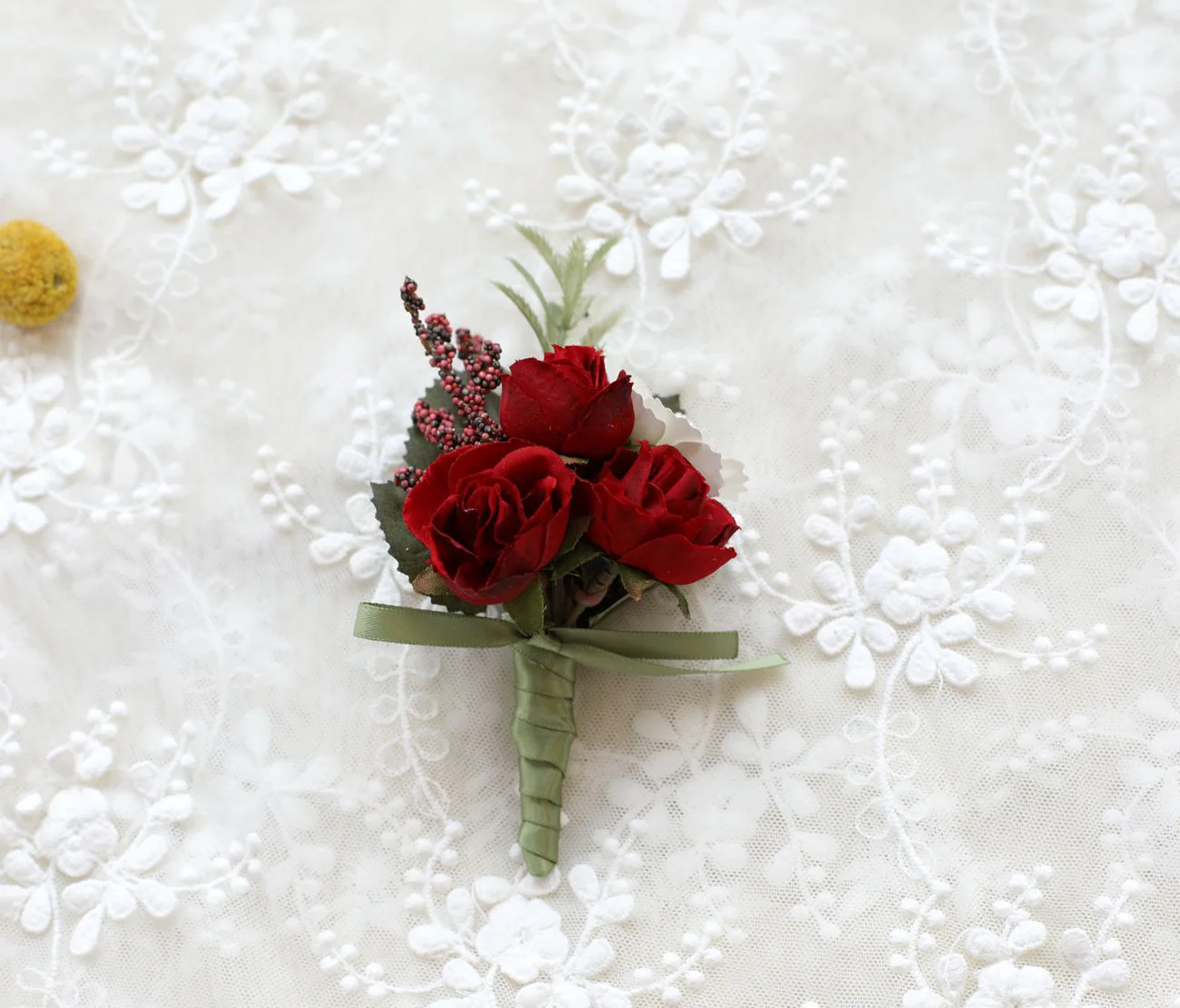 Gift Wrapping Groom And Groomsman Corsage - Image 5