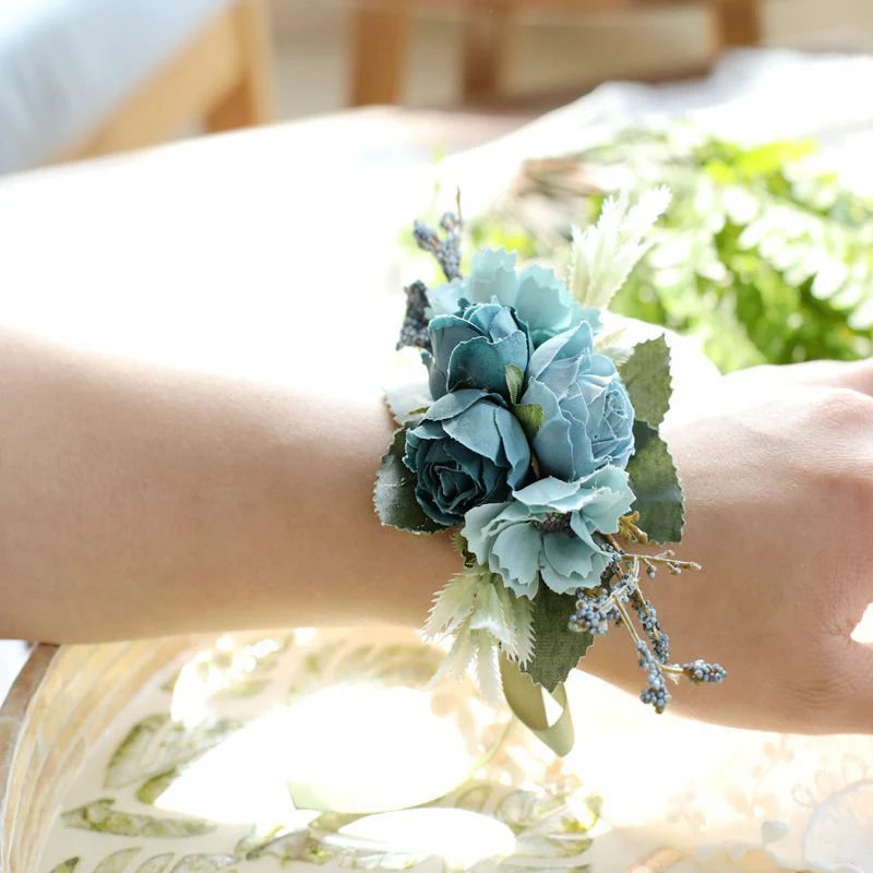 Gift Wrapping Groom And Groomsman Corsage - Image 8